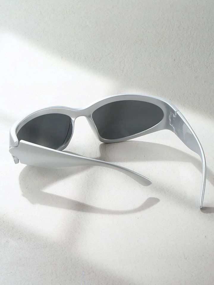 PIOTR Y2K SUNGLASSES